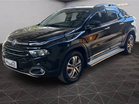 FIAT TORO 2.0 16V TURBO DIESEL VOLCANO 4WD AT9 FIAT TORO 2.0 16V TURBO DIESEL VOLCANO 4WD AT9
